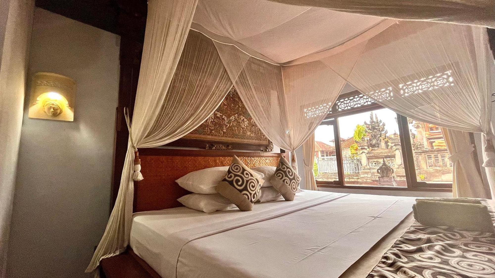 Bali Moon Guest house 2*